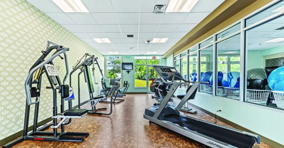 Chartwell St Clair Beach's fitness room